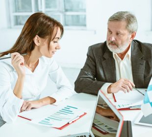 De Ce Să Apelezi la Consultanță Financiară Înainte de a Face Investiții?