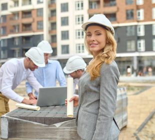 De ce să apelezi la profesioniști în construcții