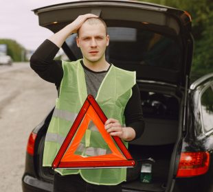 Cum poți evita să îți pierzi numerele auto pe drum?