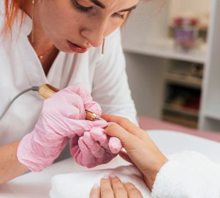Pot folosi capete de freză pentru a trata unghiile încarnate?