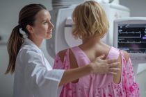 Care este diferența dintre o mamografie și un RMN mamar?