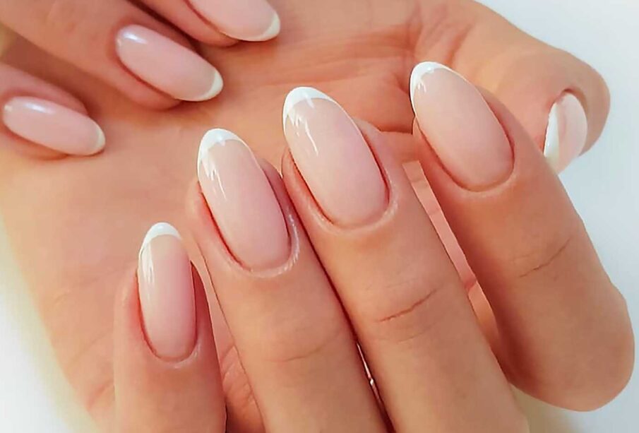 Kituri unghii ce conțin și cum alegi varianta potrivită pentru tine